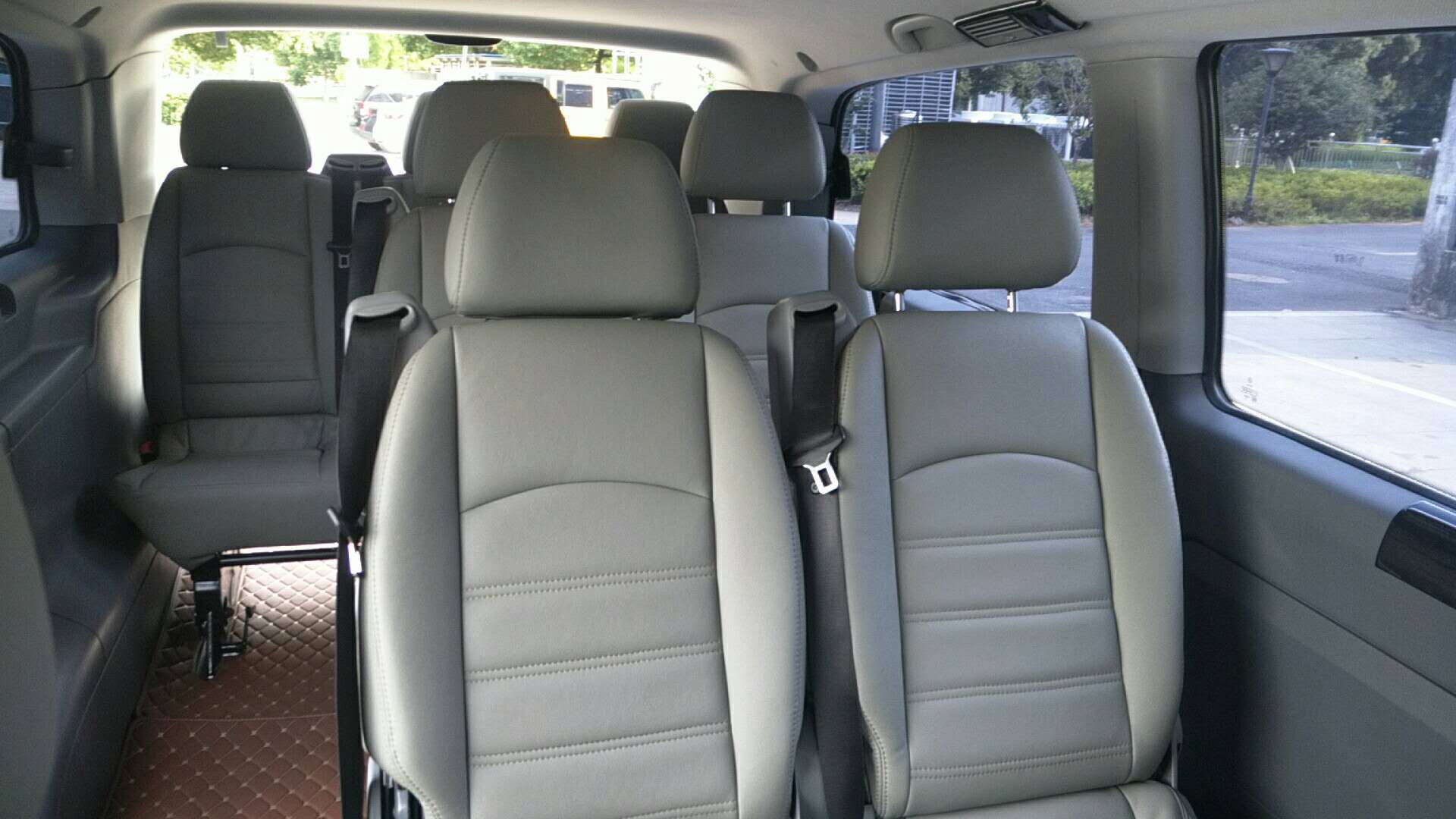 /Files/Image/%e5%a5%94%e9%a9%b09%e5%ba%a7%e5%95%86%e5%8a%a1%e8%bd%a6.jpg?2019030113413327