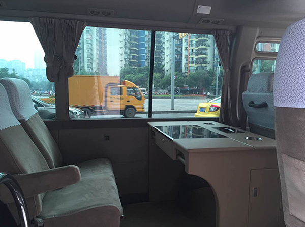 /Files/Image/车辆展示/中巴车/4.3.jpg?2018032911115413